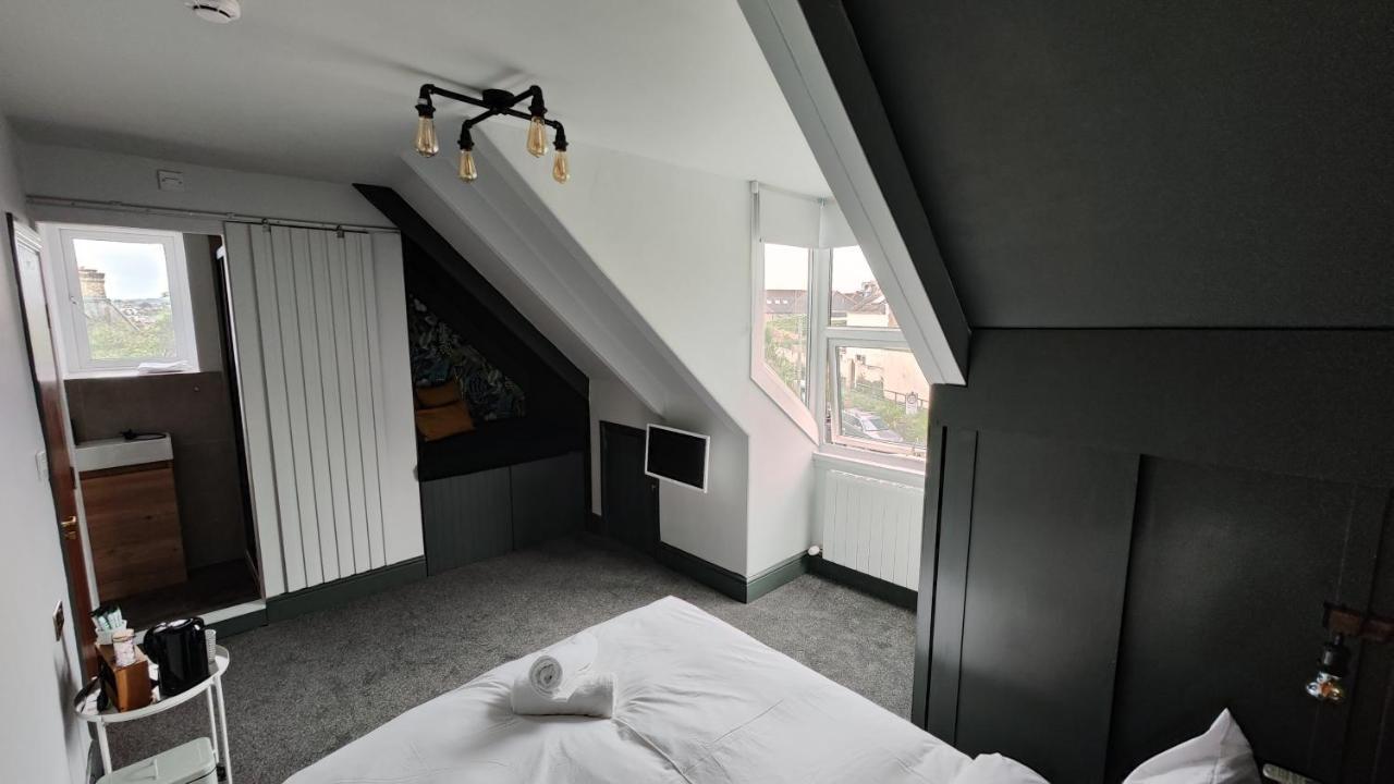 Styles & White Stays - Central Newquay Ньюкі Екстер'єр фото